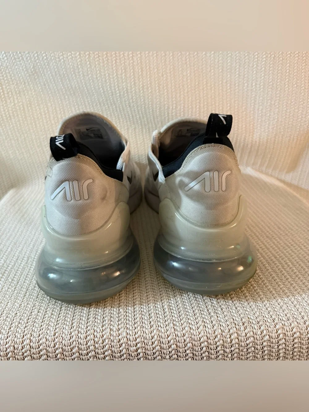 Nike Air Max 270 Men's Athletic Sneakers - White/Black Size 13 - Picture 4 of 7